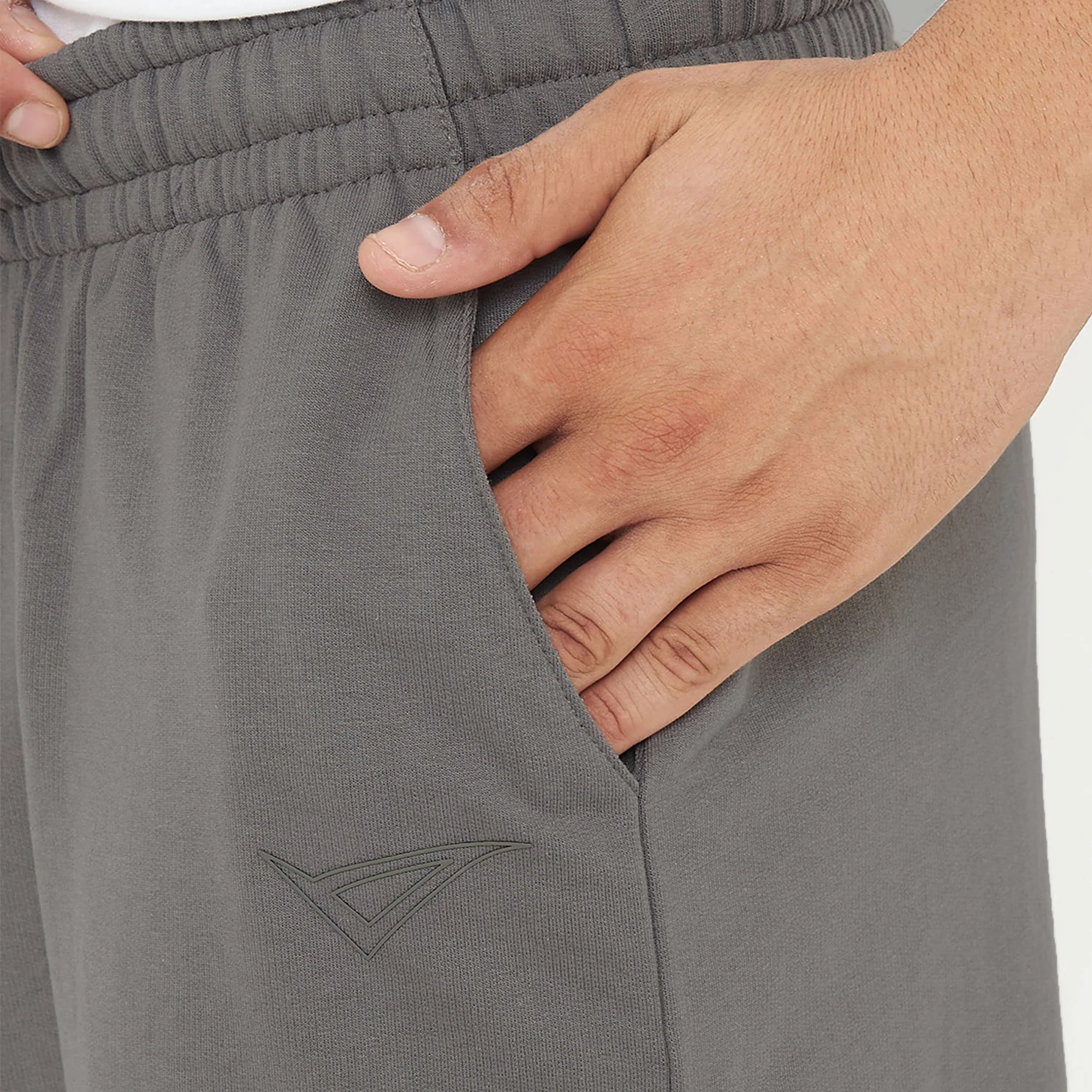 Pantaloncini sportivi con tasche F9 - Image 3