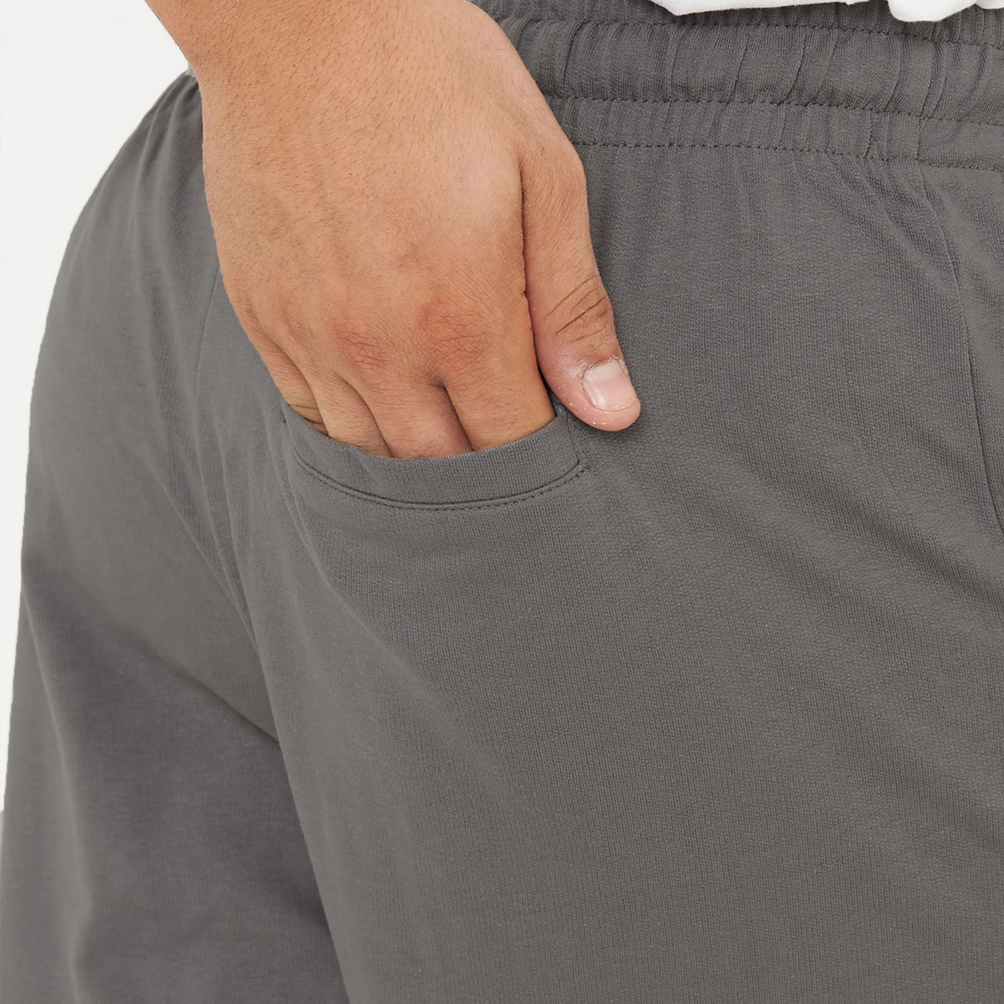 Pantaloncini sportivi con tasche F9 - Image 4