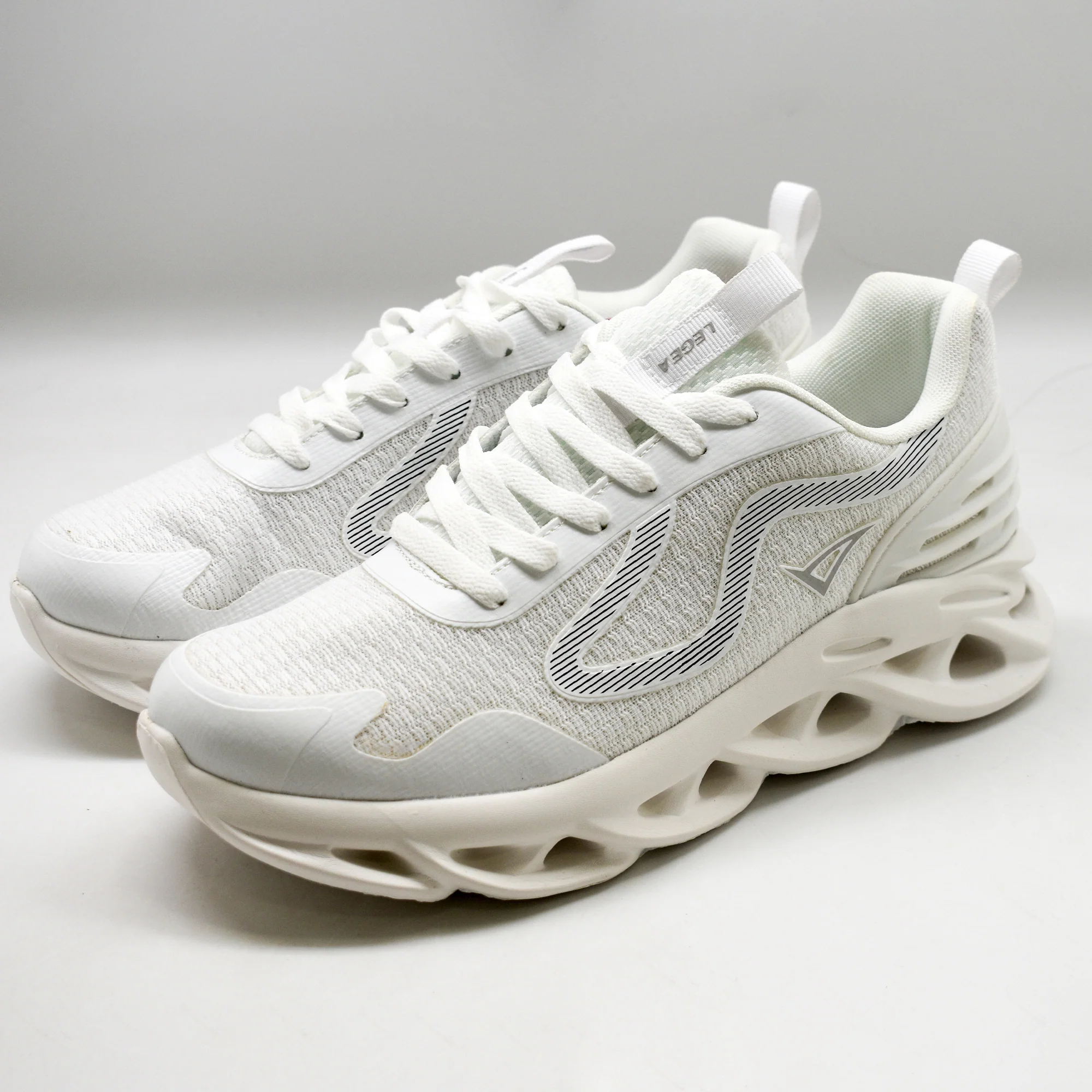 Scarpa Sportiva Dimu - Image 2