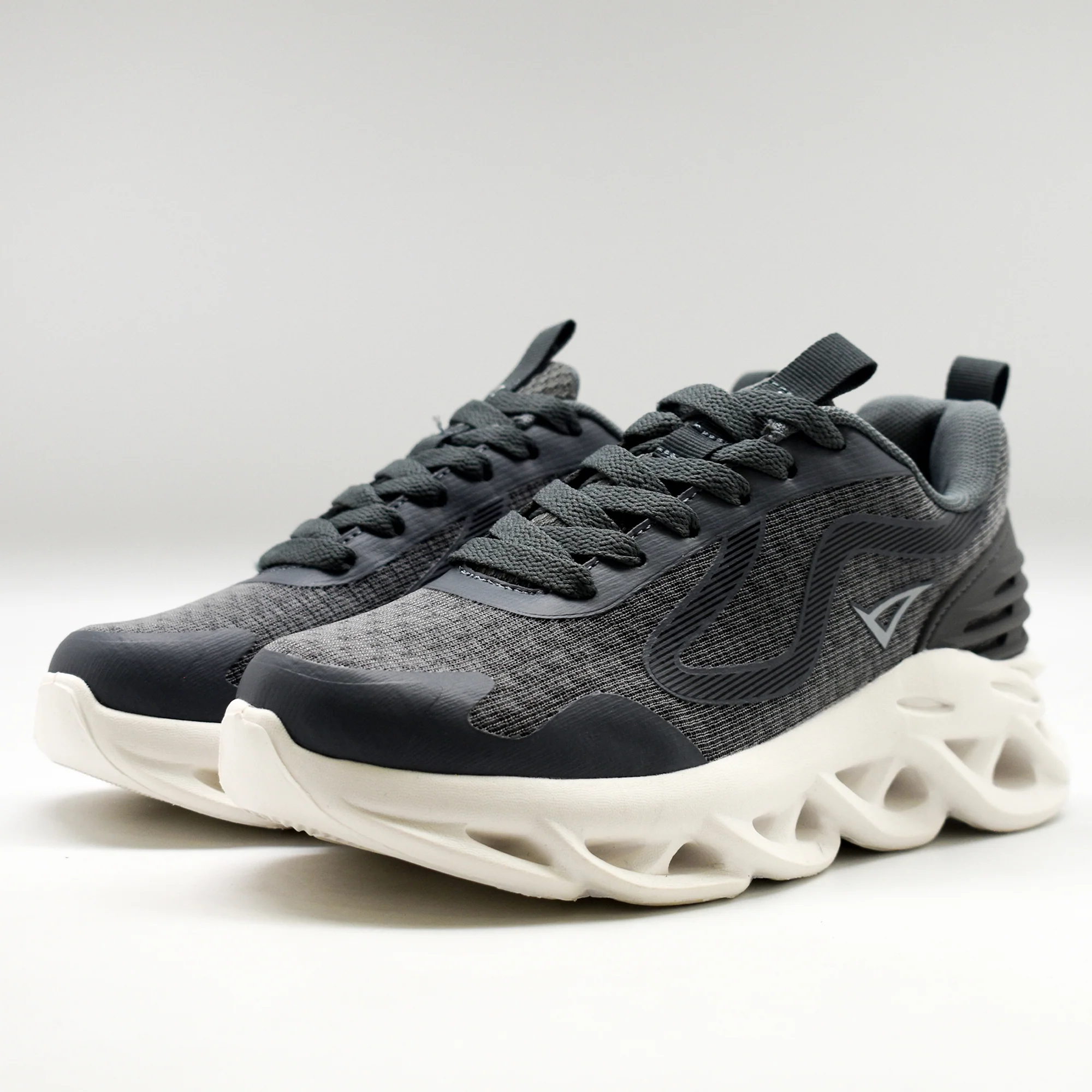 Scarpa Sportiva Dimu - Image 2