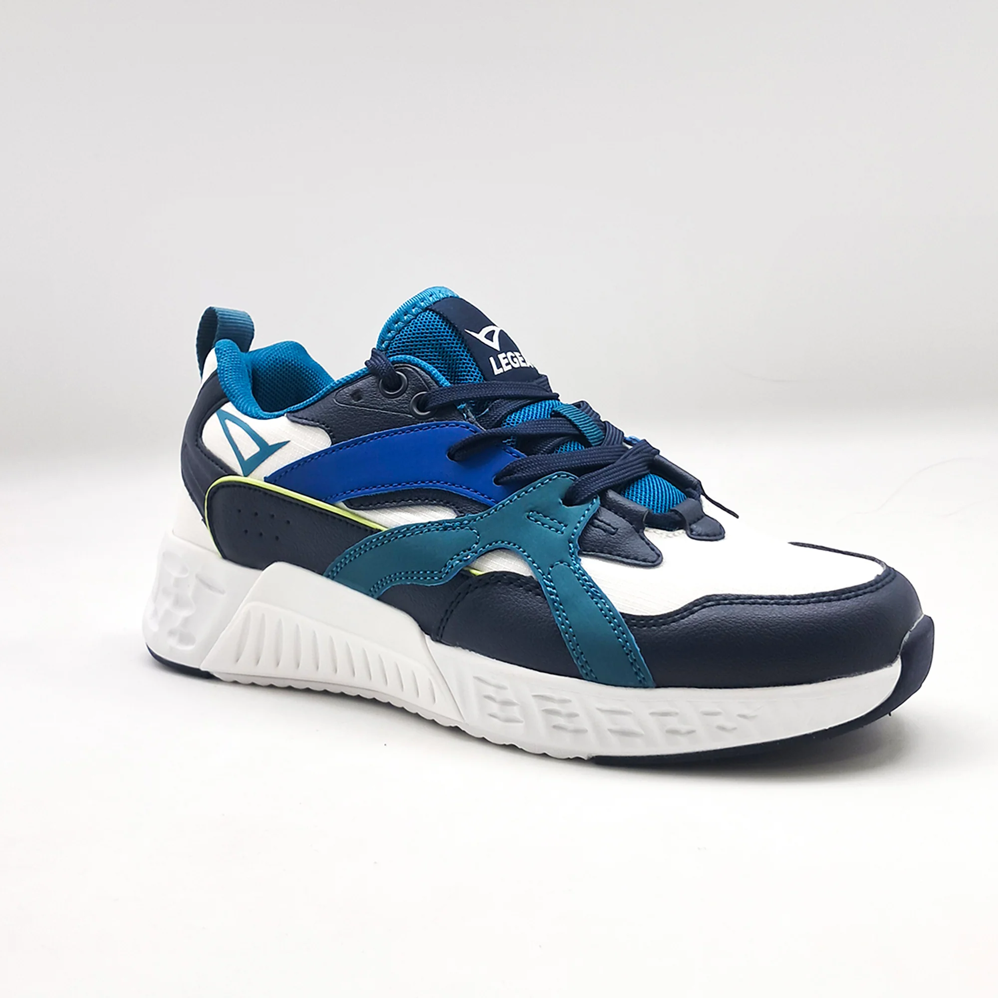 Scarpa Sportiva Runa