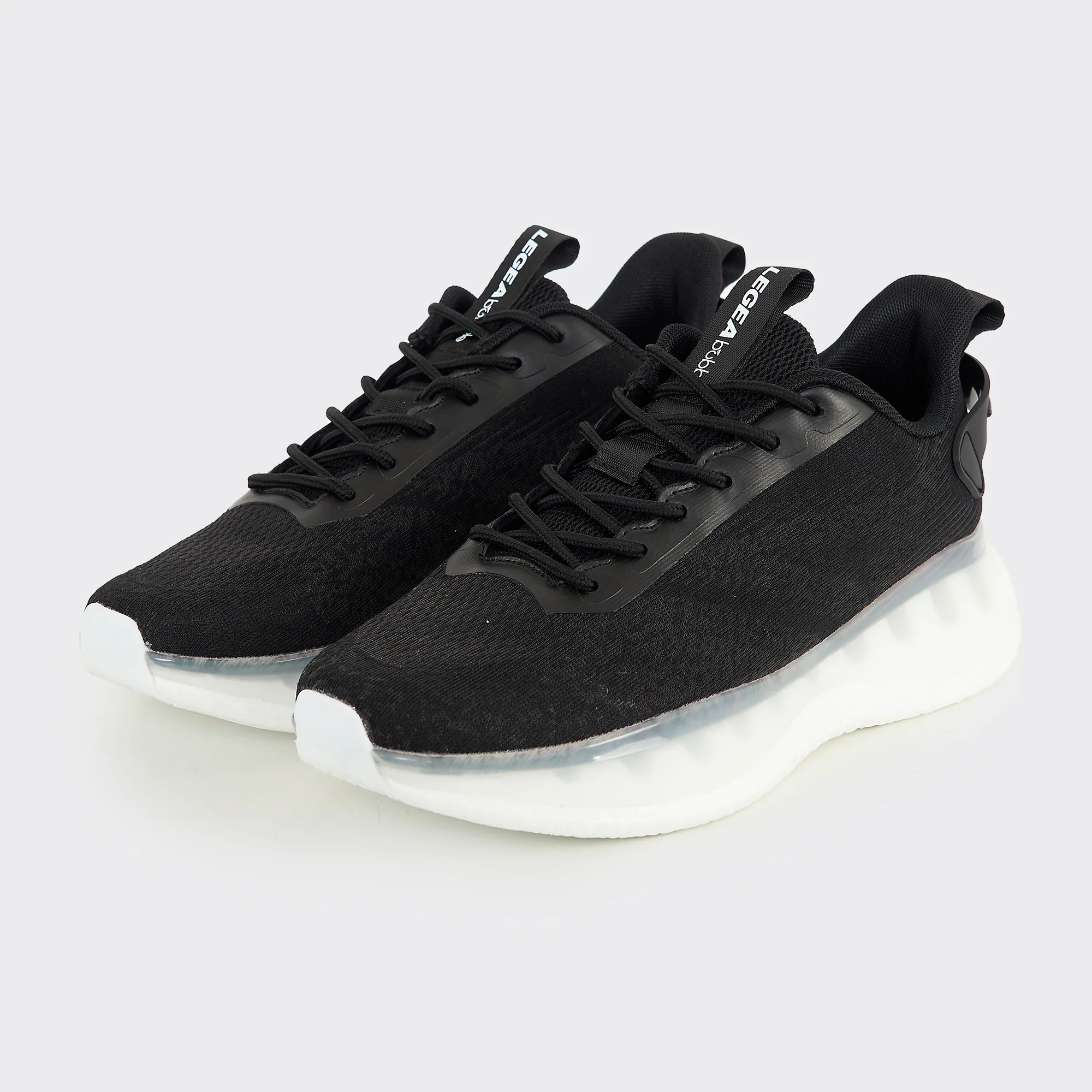 Sneaker Bubble - Image 2