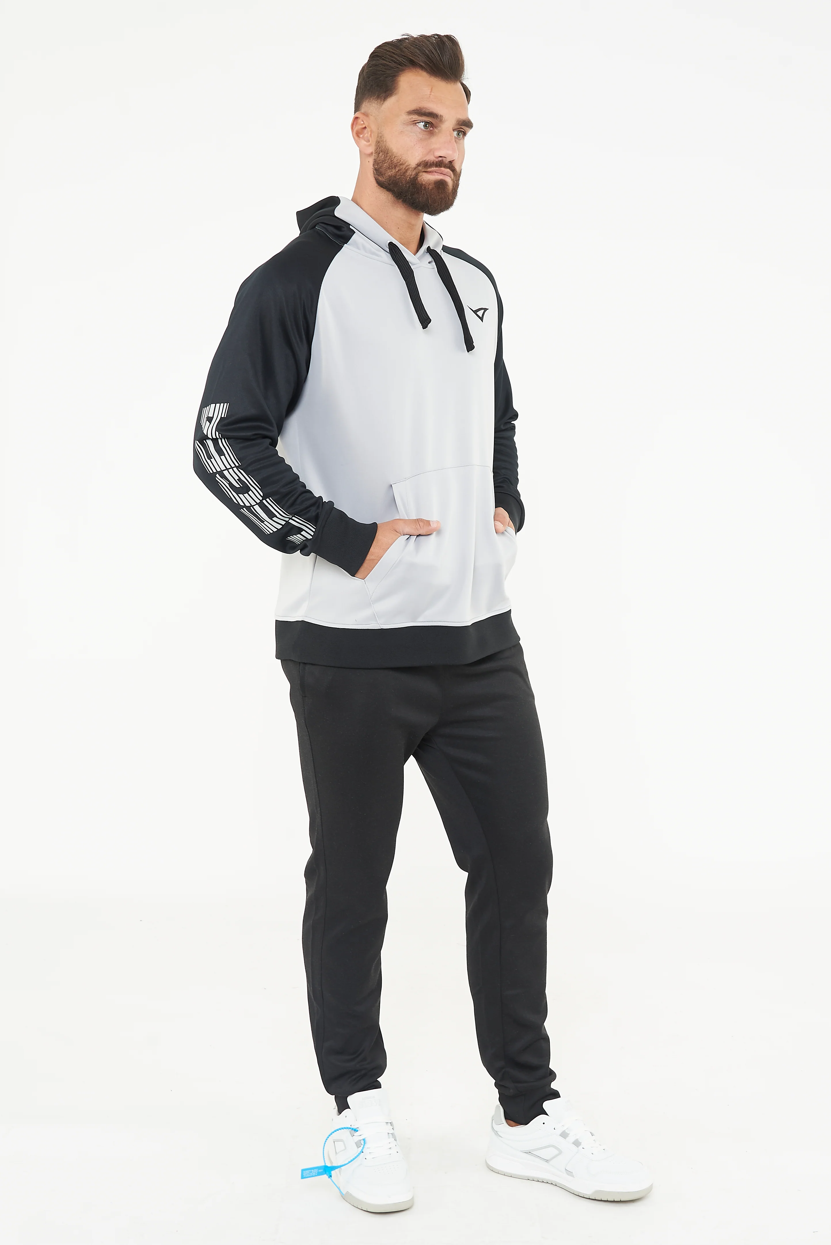 Tuta Sportiva Completa Stored - Image 3